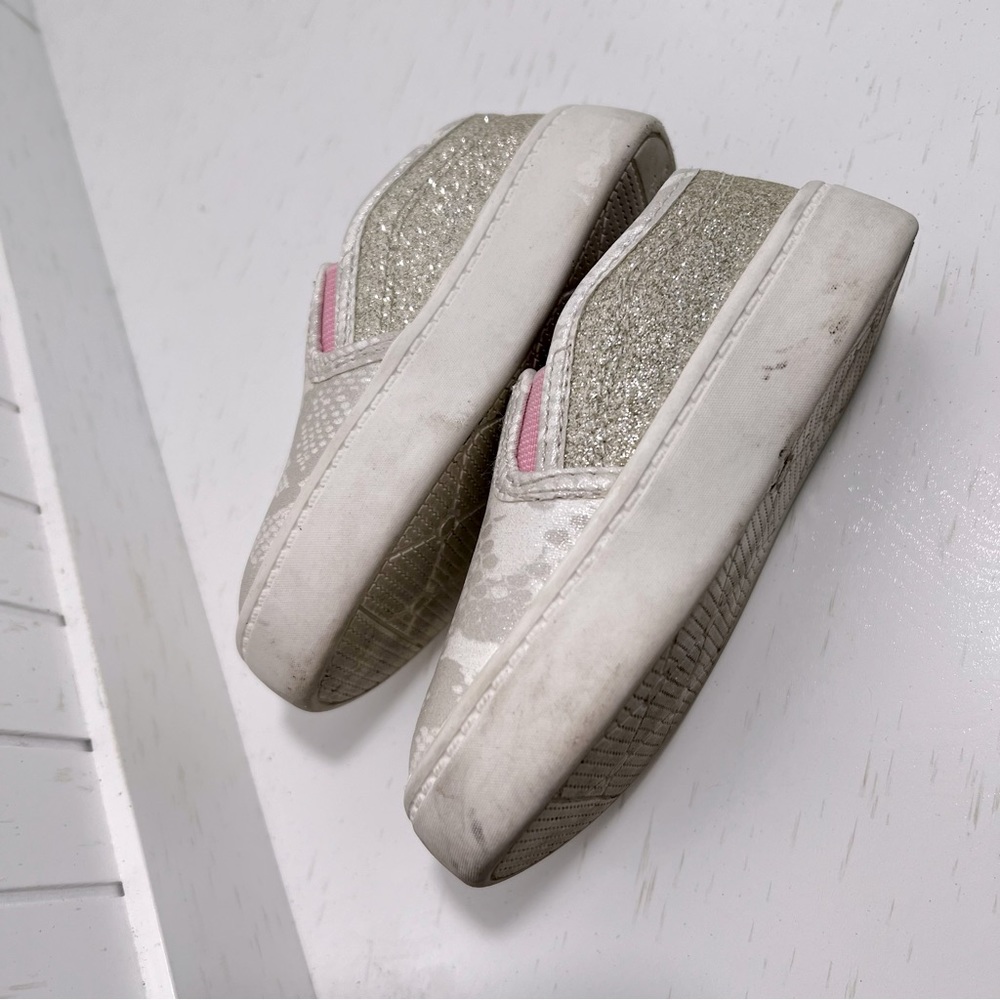 CARTER'S NETTI SLIP-ON SNEAKER - KIDS - Picture 7 of 11